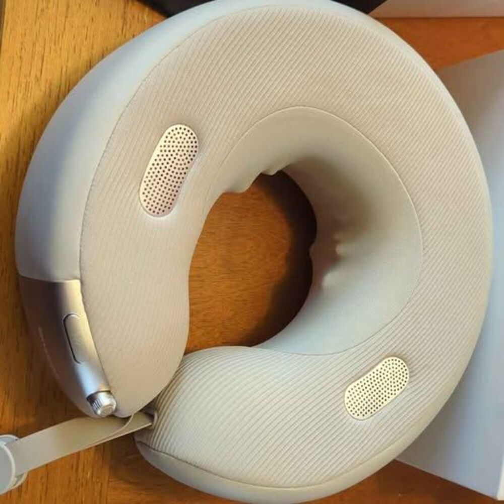 Bluvol Immersive Neck Massager